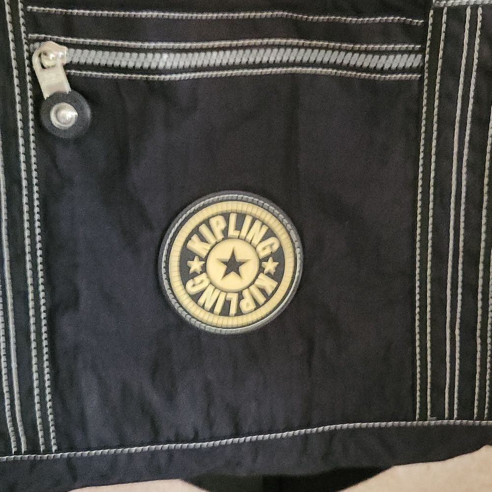 Kipling Duffle Bag Large - Picture 7 of 8